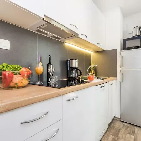 Brugor Mobil Homes Park za odmor